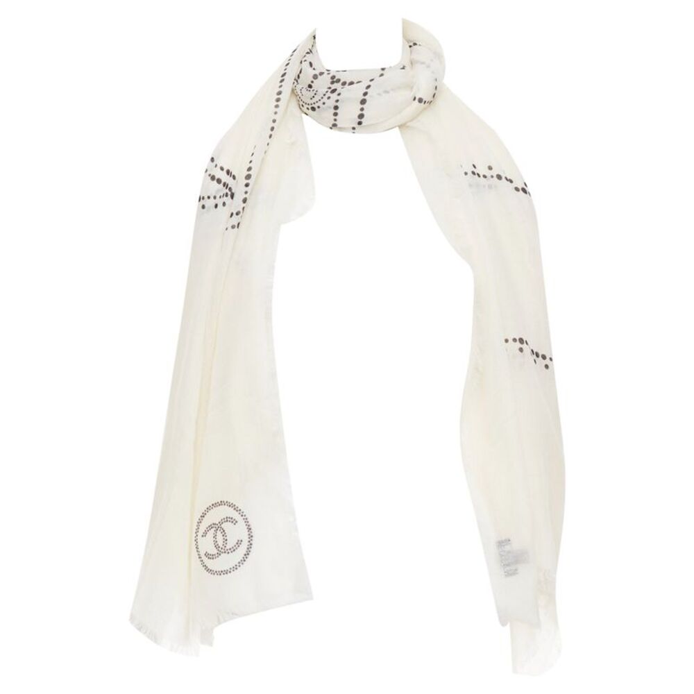 Chanel cashmere Christmas Edition No.5 Parfum shawl scarf